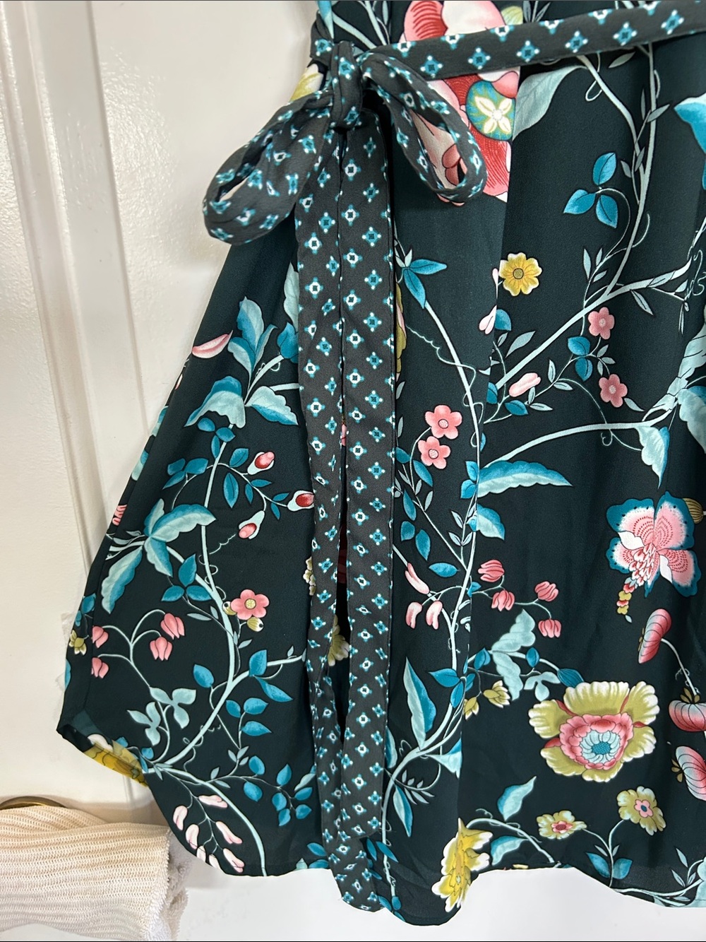 LOFT Women's Dark Green Floral Belted Dress-size SP - Picture 5 of 12